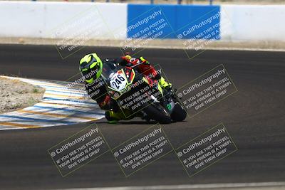 media/Jun-07-2025-TrackDaz (Sat) [[4413525952]]/A Group/1pm (Turn 1)/